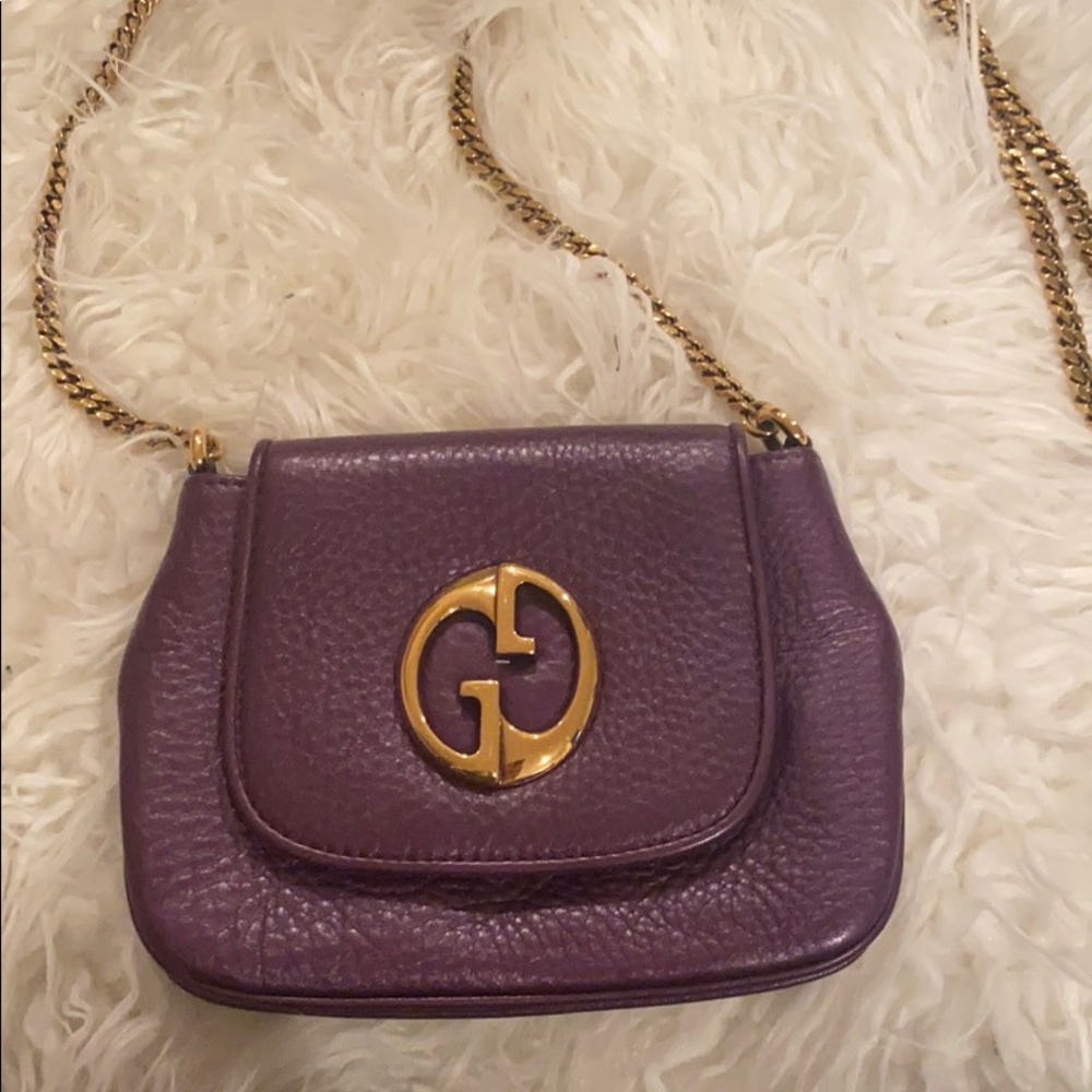 WORN ONCE!! Stunning GUCCI crossbody bag!!!